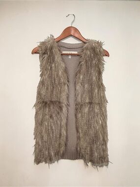 Sebby Collection Faux Fur & Knit Open Front Vest, Grey Taupe, Size S/P